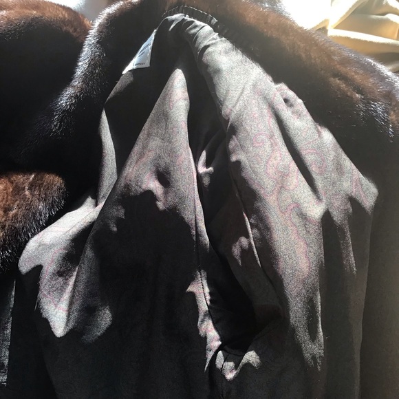 Natural female full length mahogany mink coat - Picture 8 of 16